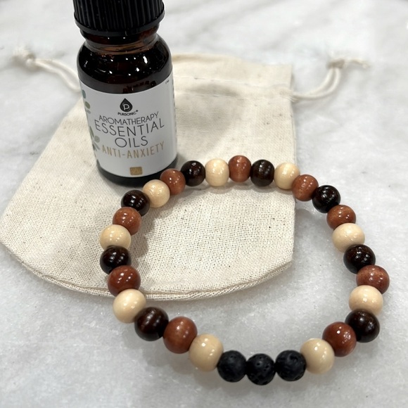Essential Oil ANTI-ANXIETY and Lava Bead Diffuser Bracelet - Picture 1 of 4